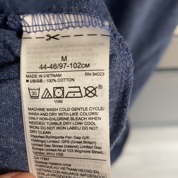 Banana Republic blue T - Picture 4 of 4